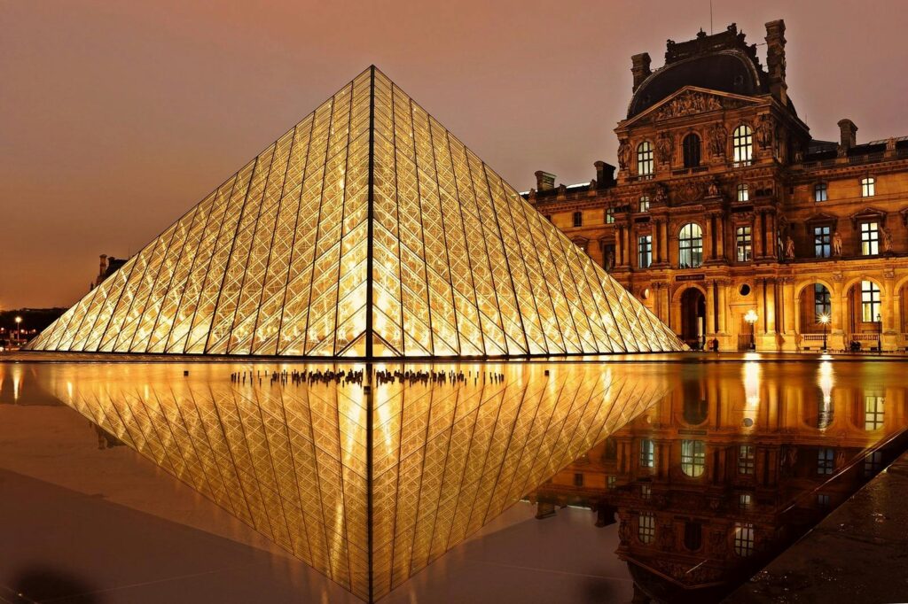 Louvre, Paris